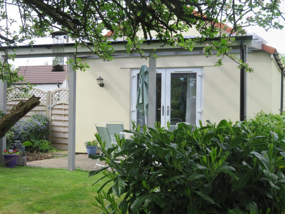 Apple Tree Corner Apartment